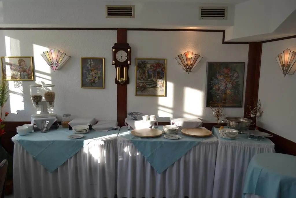 Hotel Zum Lamm Ansbach 3*,
